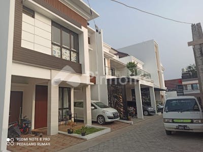 dijual rumah 3kt 90m2 di duren sawit - 5