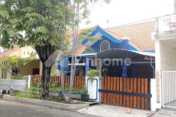 dijual rumah siap huni dekat perbelanjaan di jl  kendangsari - 1