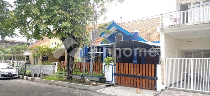 dijual rumah siap huni dekat perbelanjaan di jl  kendangsari - 1