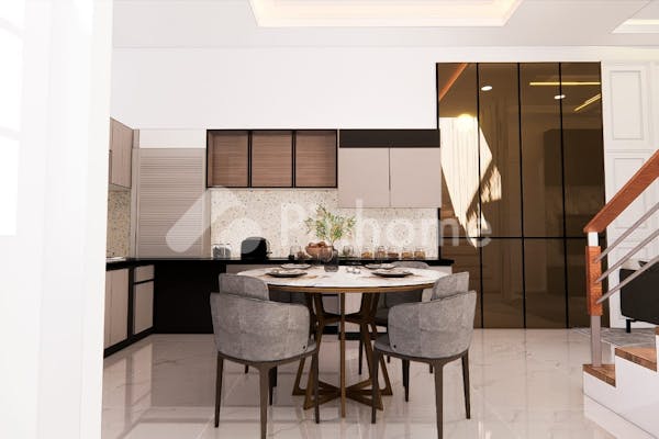 dijual rumah modern  2 lantai  strategis  di jalan jend sudirman  depan kantor pu - 6