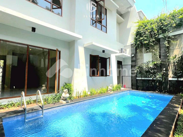 disewakan rumah townhouse modern area di kemang timur - 14