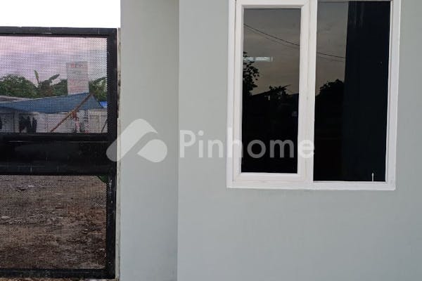 dijual ruko dekat stasiun siap pakai di jalan ampera - 6