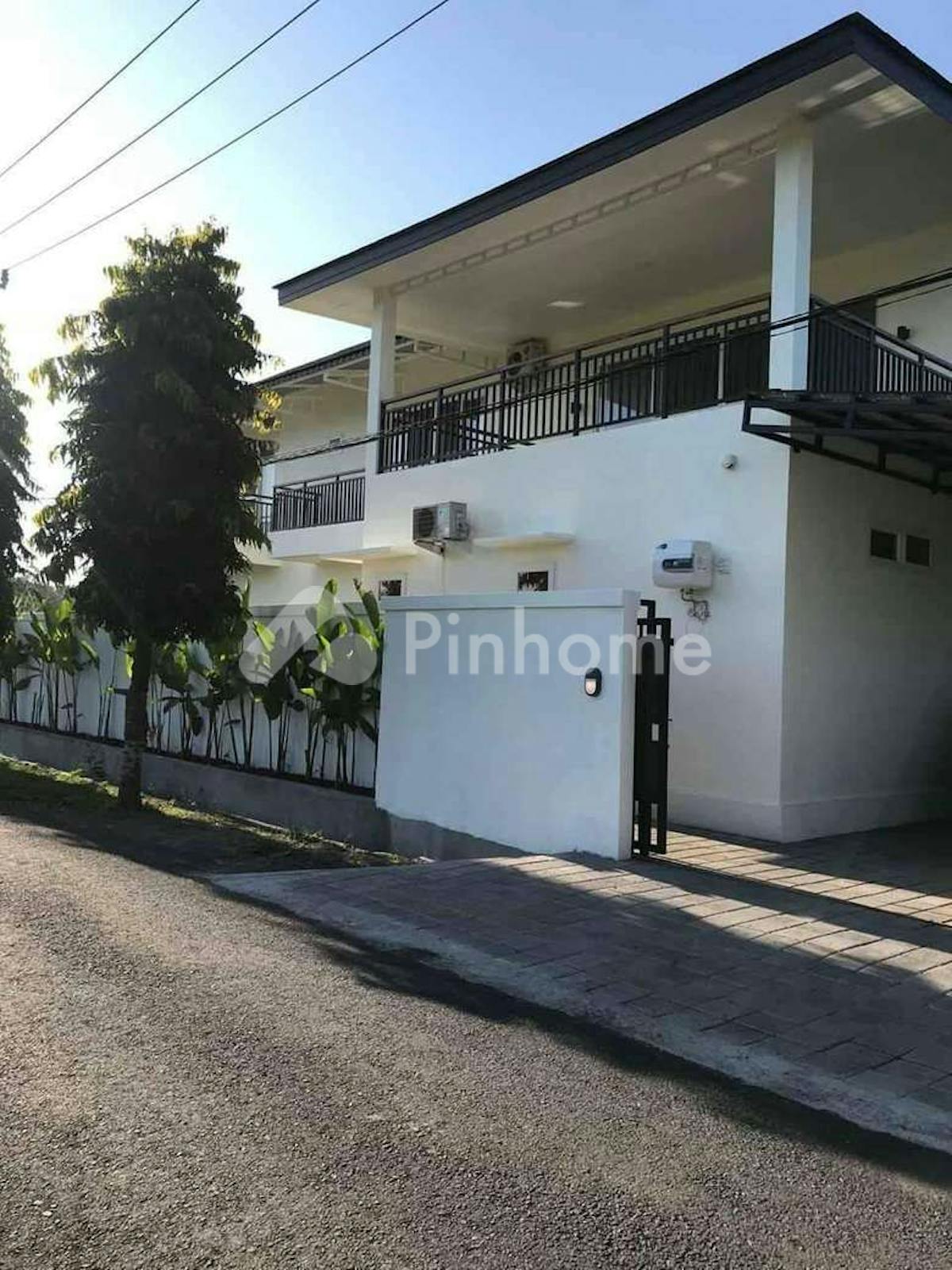 Dijual Rumah Semi Villa Siap Huni di Ubud - Gambar 1