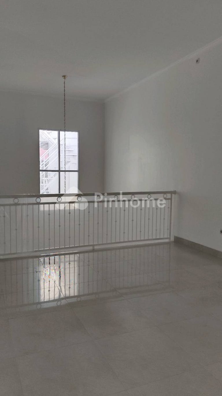 dijual rumah dalam cluster ekslusif di jl  kebagusan raya  jakarta selatan - 14