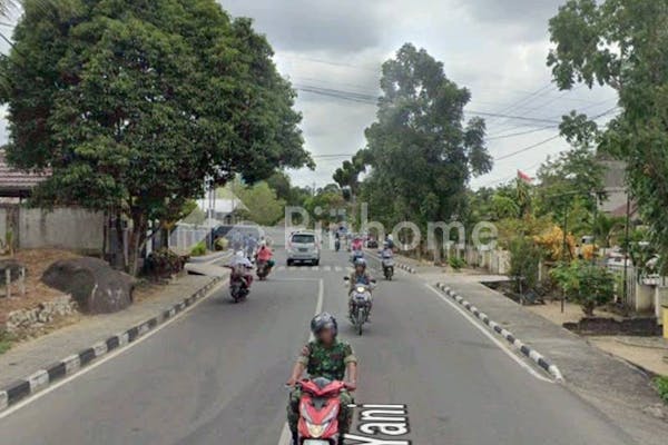 disewakan tanah komersial super strategis di jl  a  yani - 3