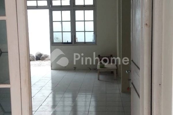 dijual rumah klasik kawasan kampus di wedomartani - 3