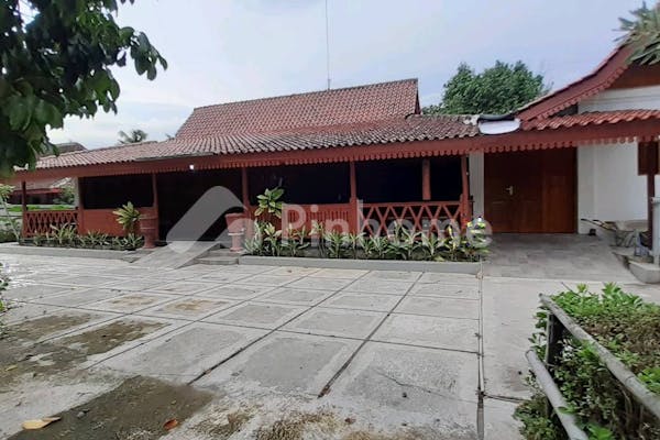 disewakan rumah tradisional jawa di beji jetis karangnongko klaten jawa tengah 57483 - 5