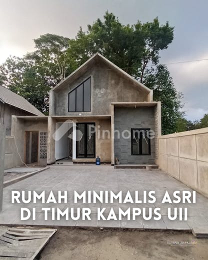 dijual rumah minimalis asri di timur kampus uii di caturharjo  catur harjo - 1