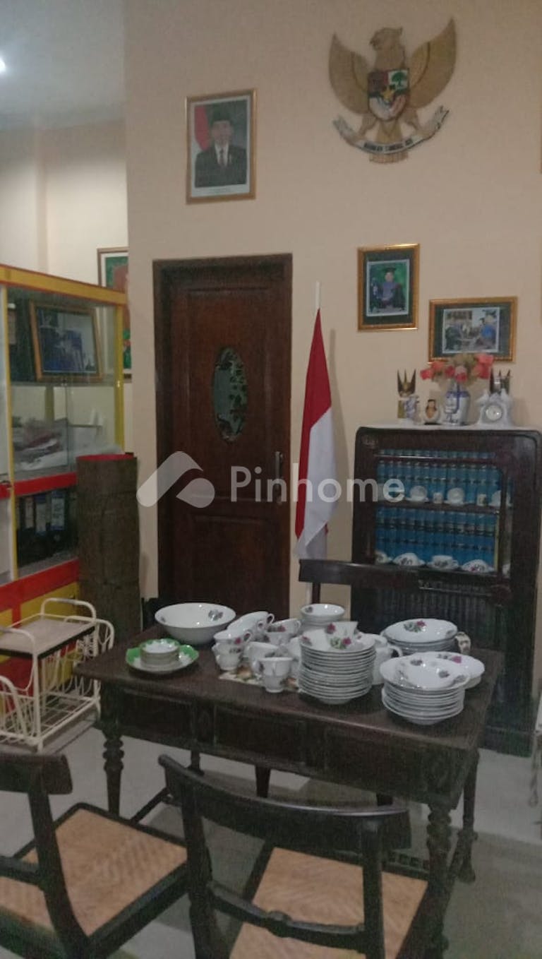 dijual rumah sangat strategis murah nyaman di jl  ki mangun sarkoro  kota semarang - 7