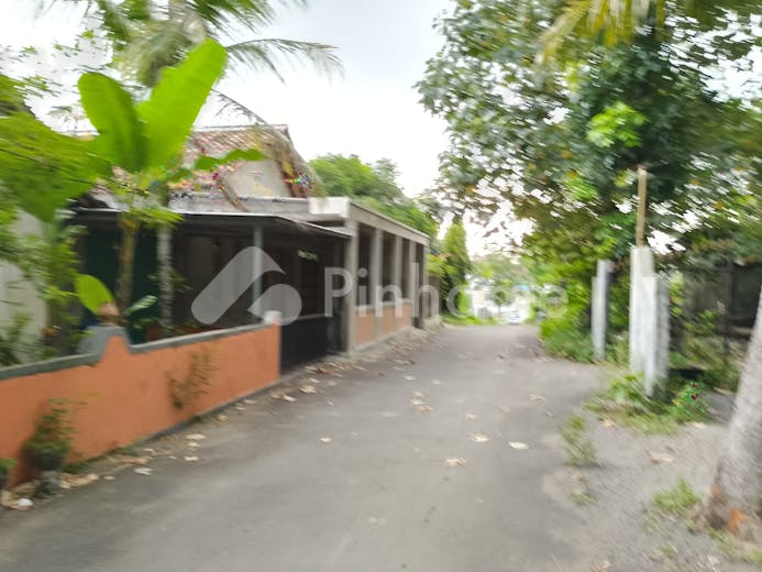 dijual tanah residensial luas 122 m2  dekat exit tol maguwo di jl tajem - 3