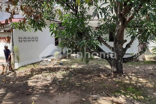 dijual rumah siap pakai di jl  kanguru no  2 - 17