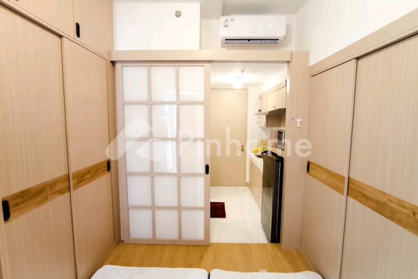 disewakan apartemen siap huni dekat rs di apartemen tokyo riverside pik 2 - 6