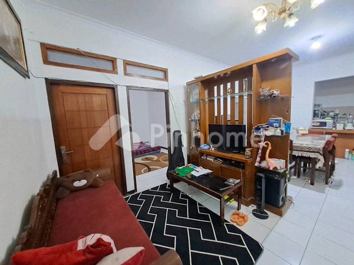 dijual rumah luas hitung tanah saja di mustika jaya bekasi timur bekasi kota - 2