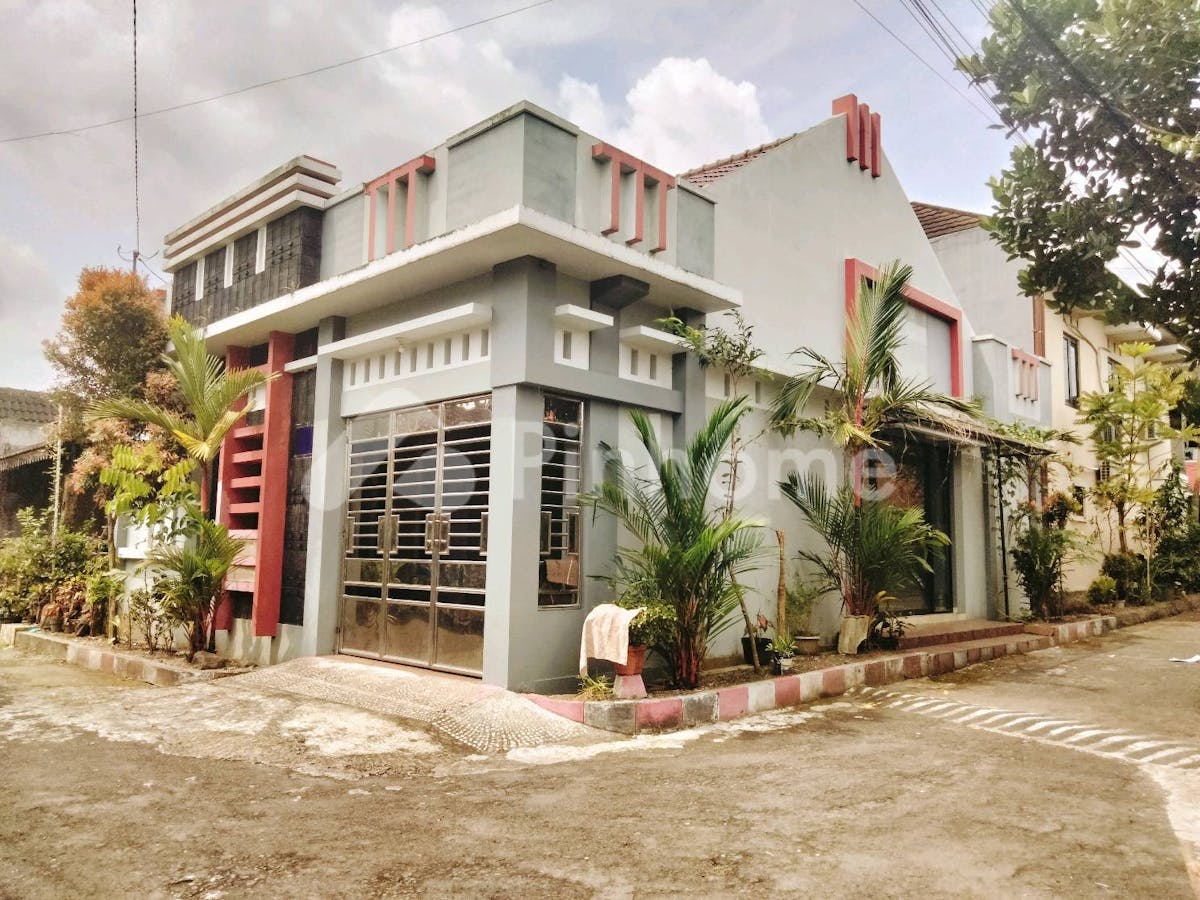 Disewakan Rumah Harga Terbaik Dalam Kompleks di Perumahan Margorejo, Jl. Magelang KM 14 - Gambar 1