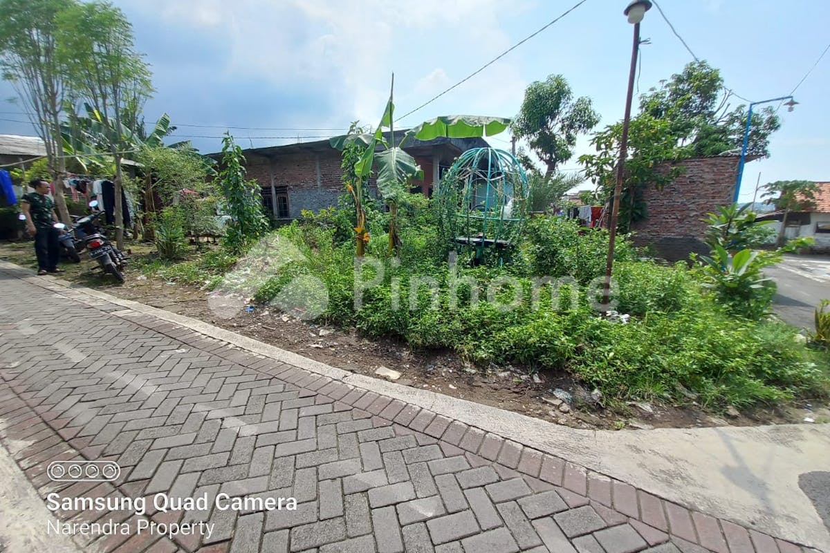 similar property dijual tanah residensial siap huni dekat sekolah di sendangguwo - 2