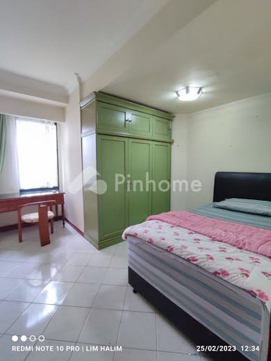 dijual apartemen taman anggrek kondominium full furnished di jual cepat dibawah harga pasaran    3 5 m     kita jual 2 4 m nego sampai jadi - 8