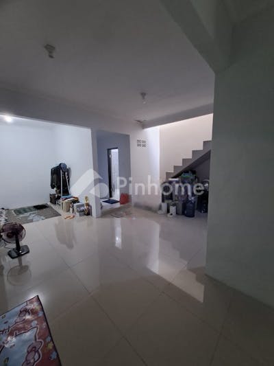 dijual rumah strtgis modern jl lbr aren jaya bekasi tol stasiun di aren jaya - 5