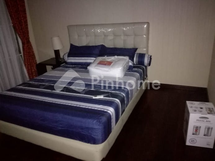 dijual apartemen di jl  arteri permata hijau - 4