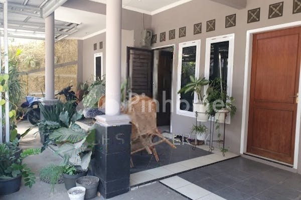 similar property dijual rumah cantik komplek ciwastra indah di buahbatu  margacinta - 1