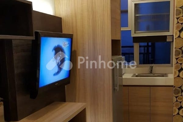 dijual apartemen murah full furnish di sudirman suites - 3