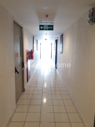 dijual apartemen siap huni di apartemen grand asia africa - 9