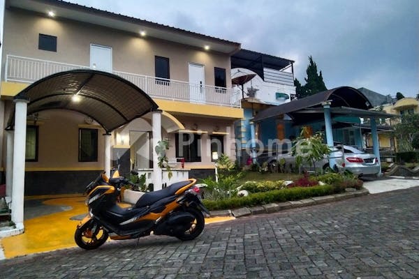 disewakan rumah di villa kota bunga blok h 10 no 3 - 22