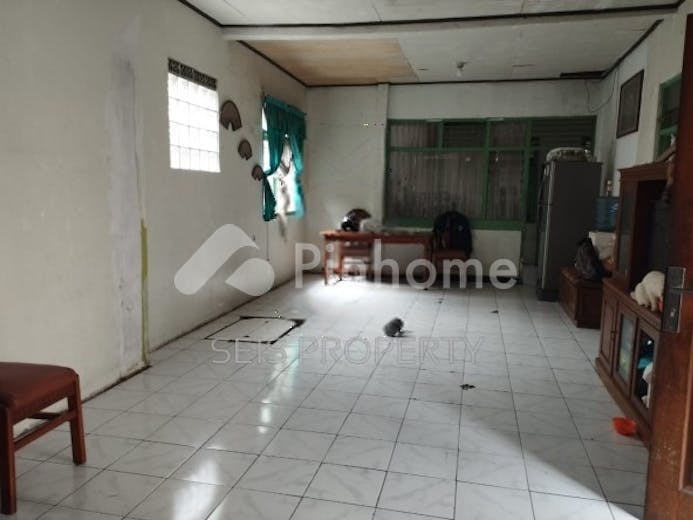 dijual rumah di jl liogenteng daerah astanaanyar kota bandung di jl  liogenteng  astanaanyar  bandung - 1