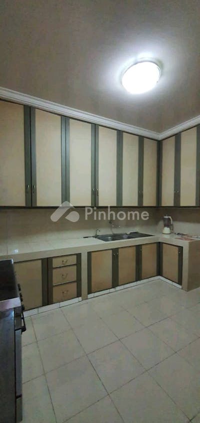 dijual rumah bagus dan nyaman dalam komplek di jl  boulevard griya inti sentosa  sunter agung - 5