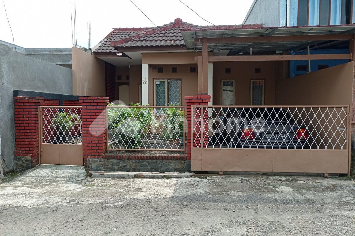 similar property dijual rumah nyaman murah di dalam komplek di jl  raya cianjur   sukabumi  nagrak - 1