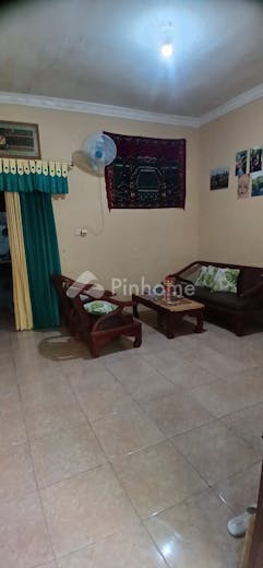 dijual rumah siap huni di sukolilo - 4