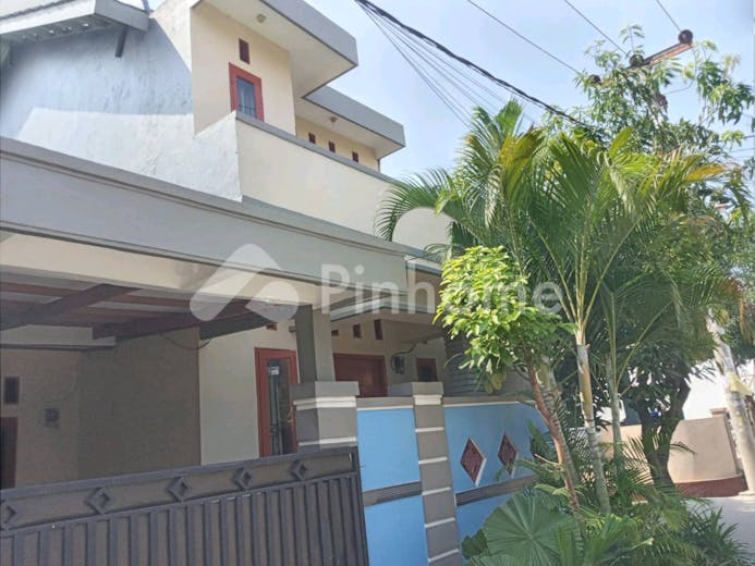 dijual rumah rapih strategis bebas banjir di mutiara gading riviera - 2