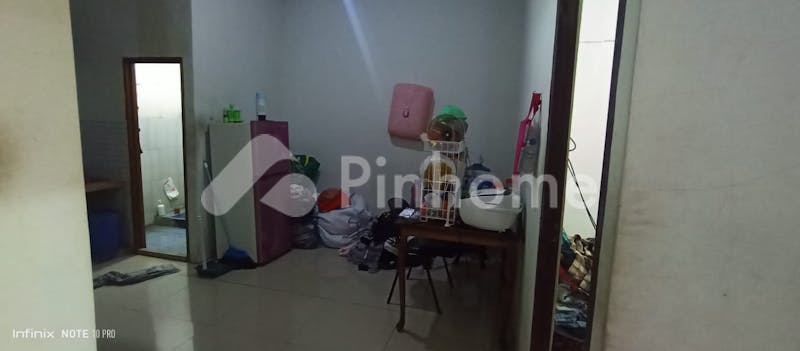 dijual rumah fasilitas terbaik di jl  prabu kian santang  periuk - 4