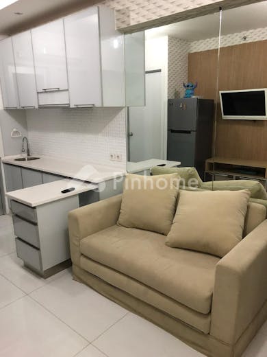 disewakan apartemen siap huni di apartemen green bay pluit - 1