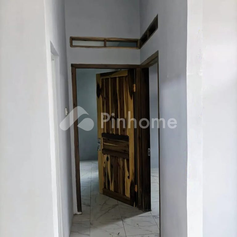 dijual rumah tanpa kendala umur di cilejit - 11