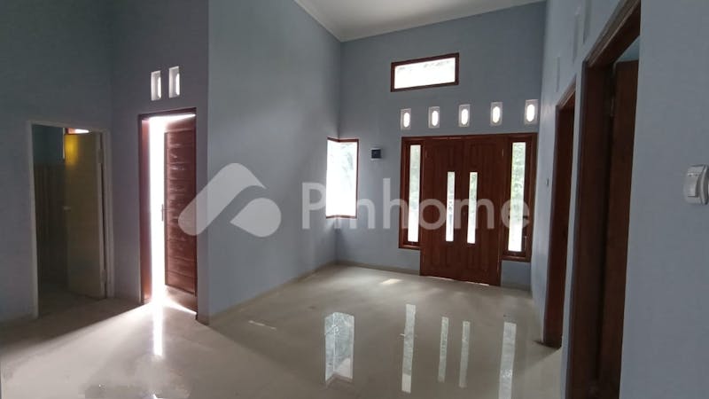 dijual rumah murah jarang ada di jl  godean km 7 - 2