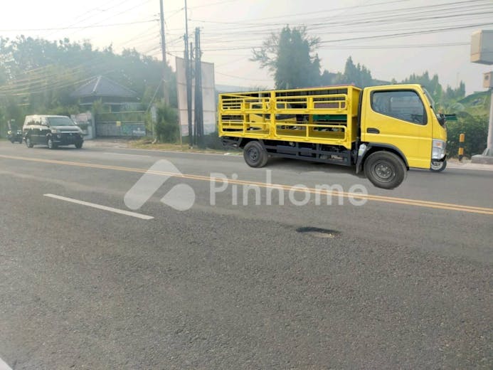 dijual tanah komersial sangat strategis jl raya colomadu karanganyar di jl adi sucipto - 7