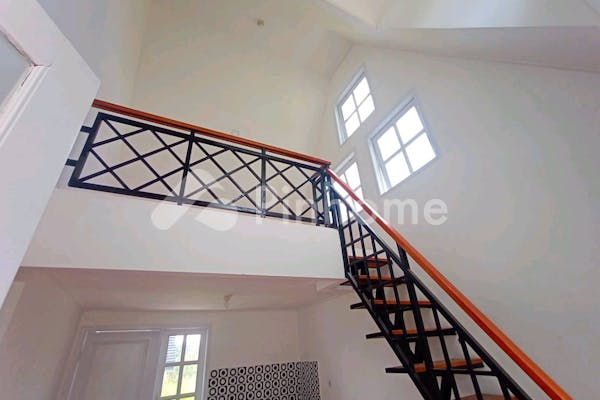 similar property dijual rumah murah desain unik di bogor di tasnim vintage - 6