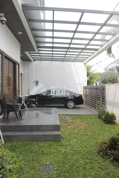 dijual rumah 10kt 380m2 di turangga - 2