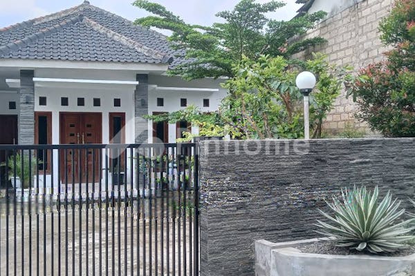 dijual rumah minimalis nyaman dan asri di gunung mulya - 3