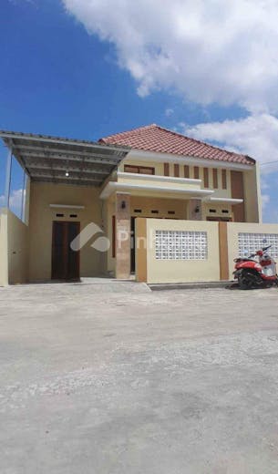 dijual rumah rumah baru sangat murah strategis dekat ke stasiun di trosemi gatak sukoharjo - 12