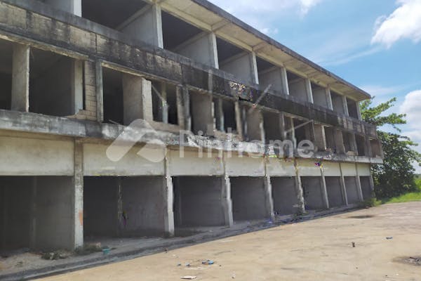 dijual ruko 2160m2 di tanjung raya pontianak - 1