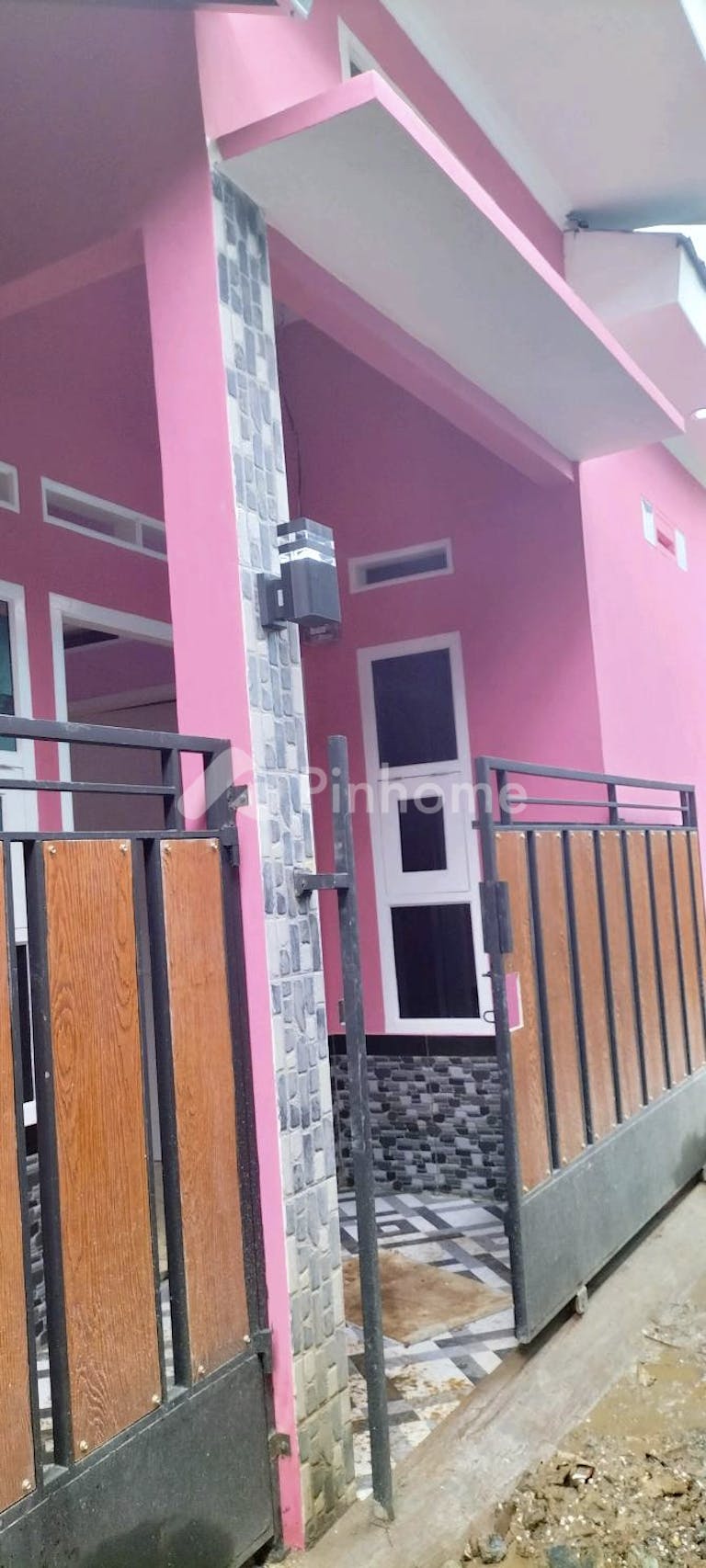 dijual rumah siap huni dekat stasiun di two residence - 7