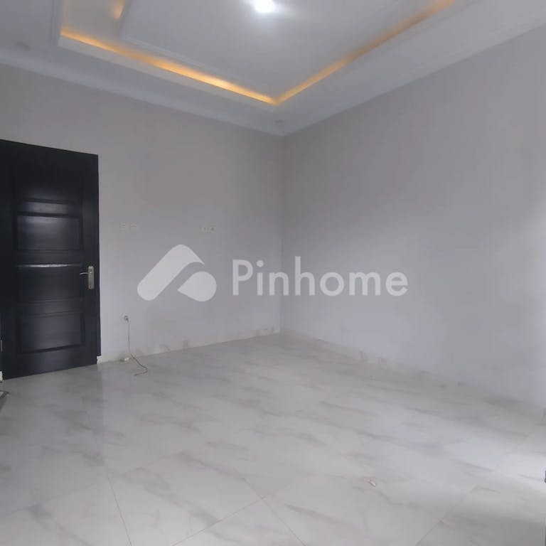 dijual rumah 3kt 61m2 di jalan jagakarsa jakarta selatan - 6