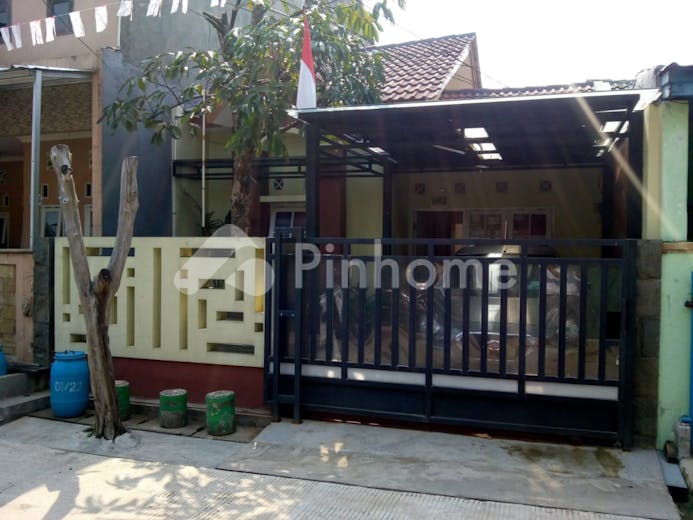 dijual rumah lokasi strategis di perum pesona laguna 2 - 1