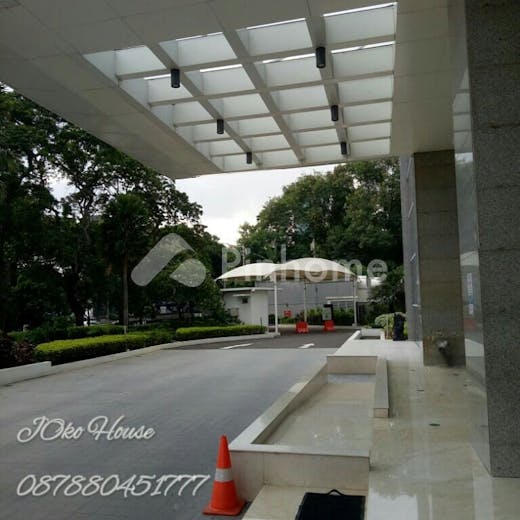 dijual kantor jl  tb simatupang  cilandak  jakarta selatan di jl  tb simatupang - 7