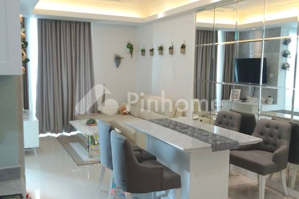 disewakan apartemen 2br full furnished murah di casa grande residence phase 2 - 1
