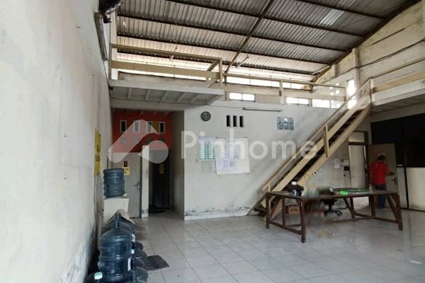 disewakan tanah komersial gudang   kantor di lokasi strategis di jl  diponegoro - 6