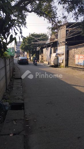 dijual rumah cluster wikayah limo depok di jalan krukut - 13