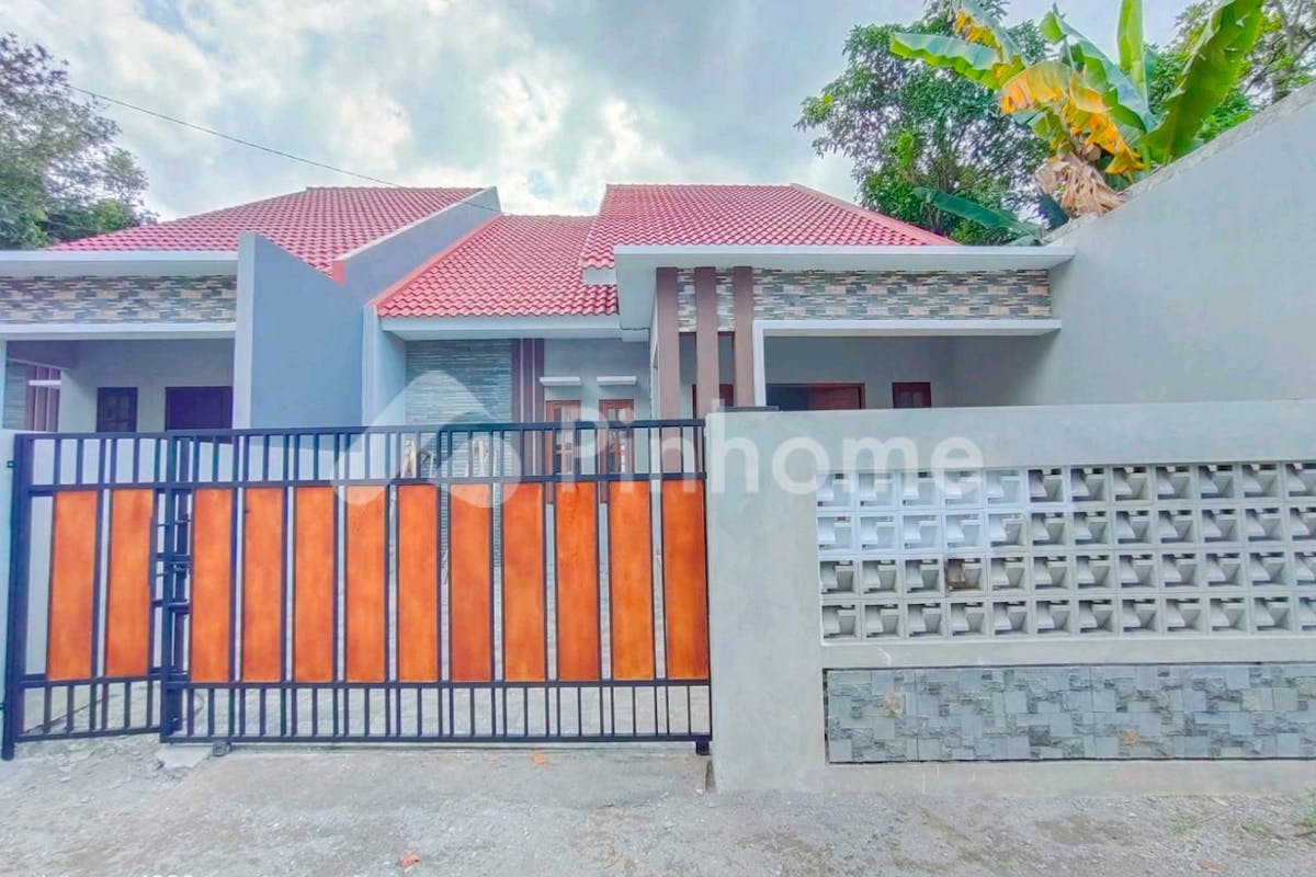 similar property dijual rumah siap huni di maguwoharjo di jl jetis - 3