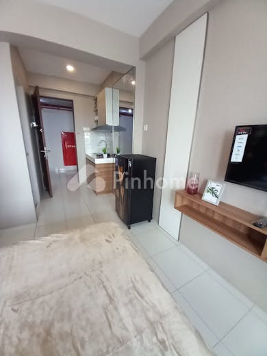 dijual apartemen fasilitas terbaik di new mahakam tower - 1